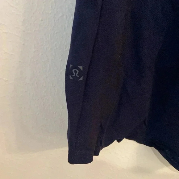 Lululemon Blue Focal Point Short Sleeve - Picture 9 of 9